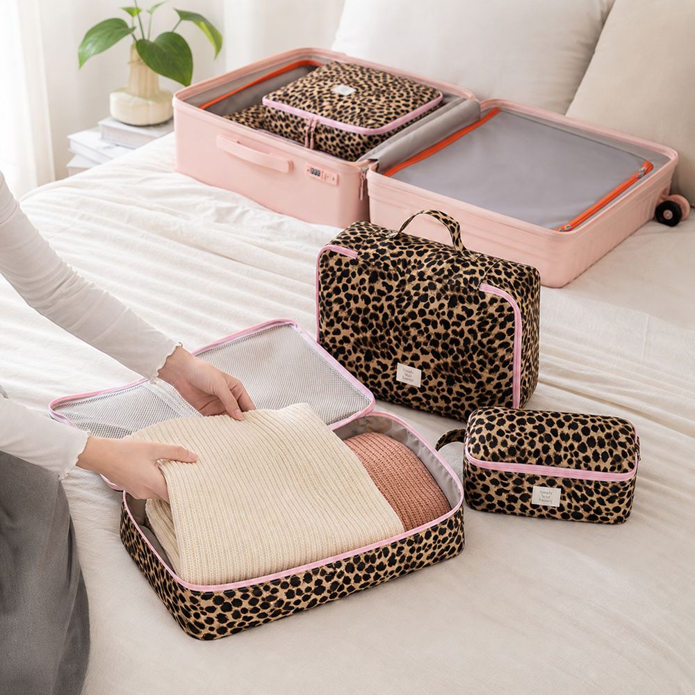 Nowa wodoodporna kosmetyczka w – Cosmetic Bags recenzja i cena